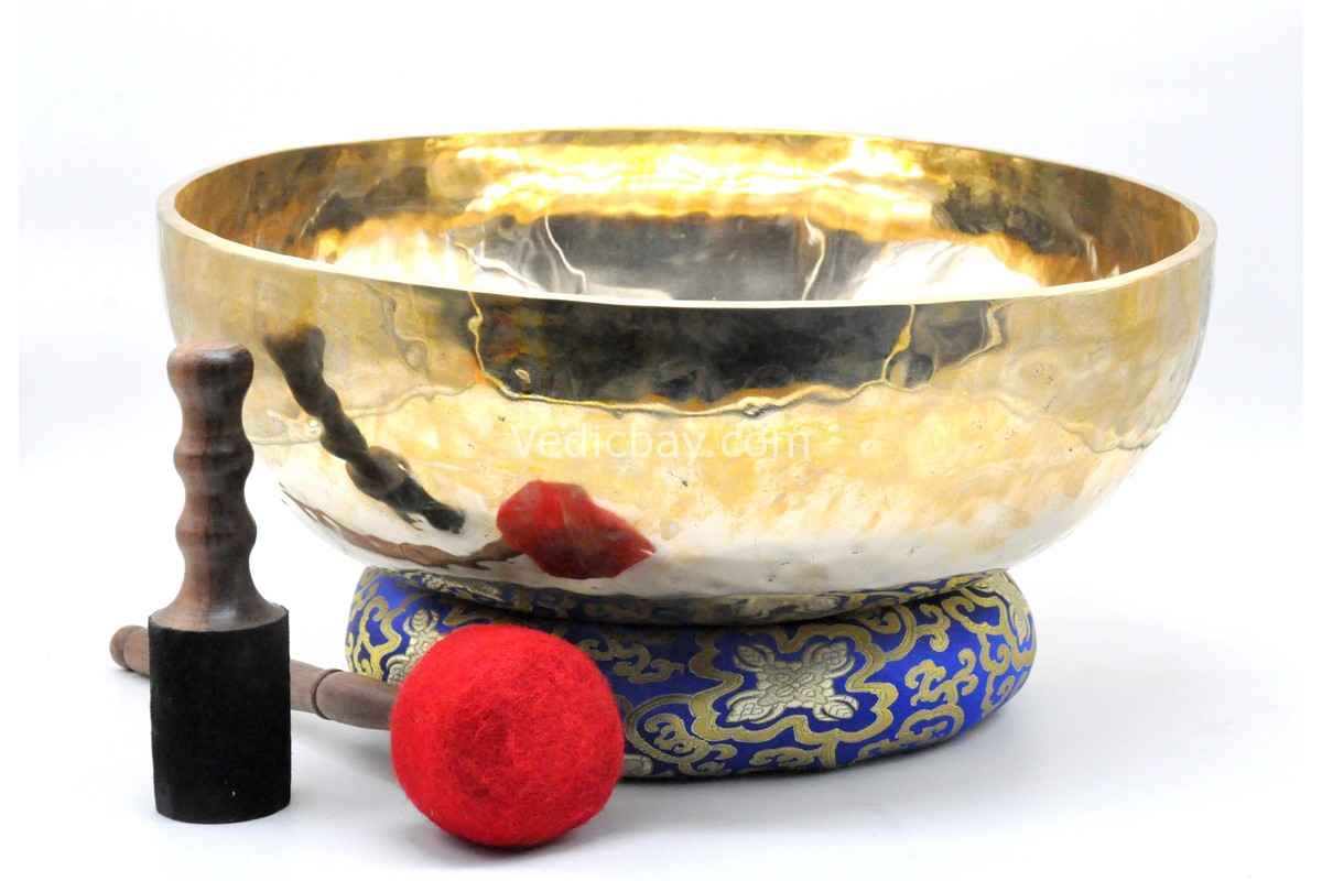 Large shining handmade singing bowl from Nepal for sound healing and meditation