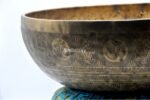 Extra Large Shiva Singing Bowl – Nataraja Center – Tibetan Mantra & Om – Shree Yantra Base – Handmade in Nepal - Image 3